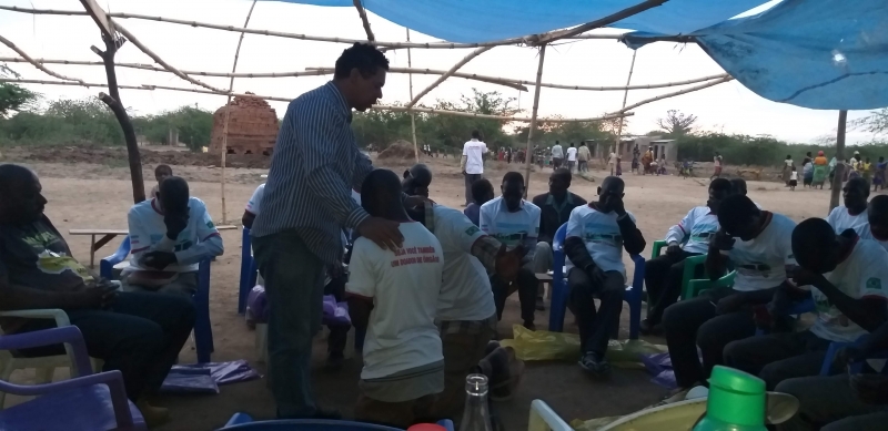 Culto de Adoração ao nosso SENHOR JESUS em Malawi na África